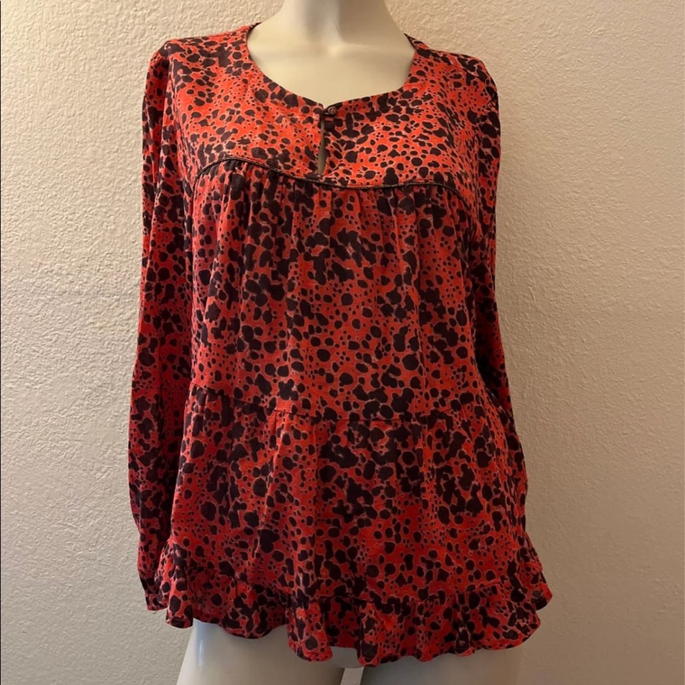 Xirena shirt size medium